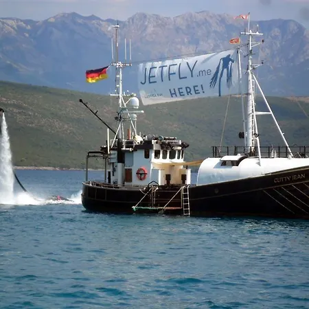 Cutty Jean Sliema